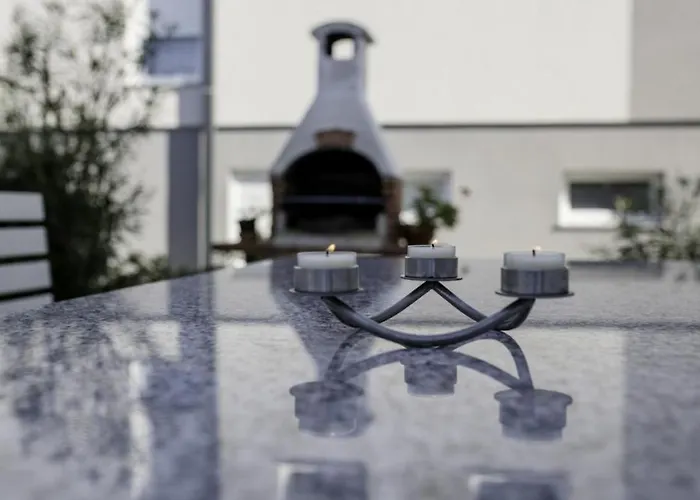 Apartmán In With Terrace, Air Conditioning, Wifi, Dishwasher Lopar