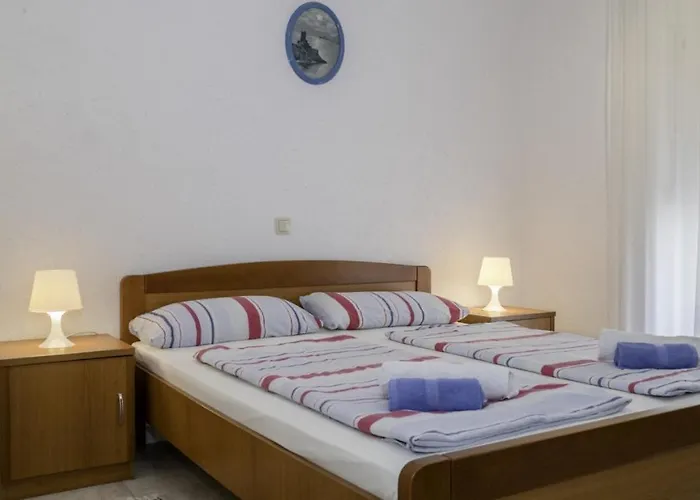 In With Terrace, Air Conditioning, Wifi, Dishwasher Apartment Lopar